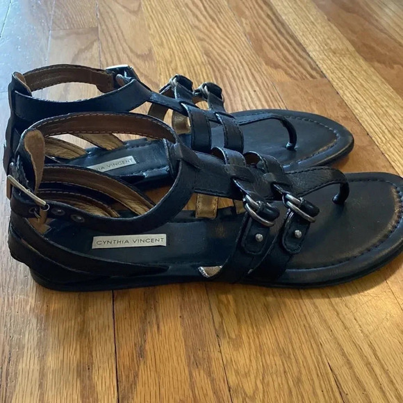 Cynthia Vincent sz 10 black leather thong sandal with straps excellent pre owned - Picture 4 of 7